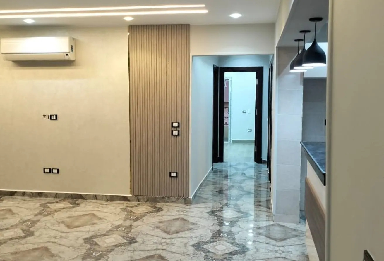 170m 3Bed 3Bath with ACs Al Khamayel